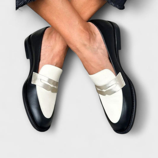 Xara | Mocasines negros metalizados